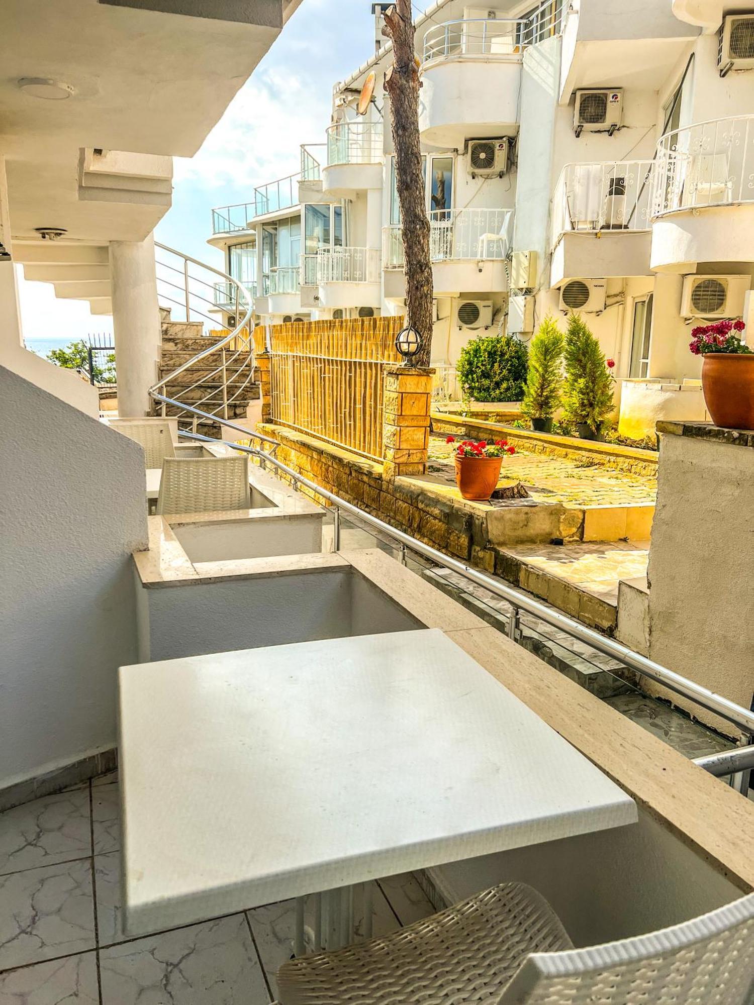 צ'נקלה Mercan Otel מראה חיצוני תמונה